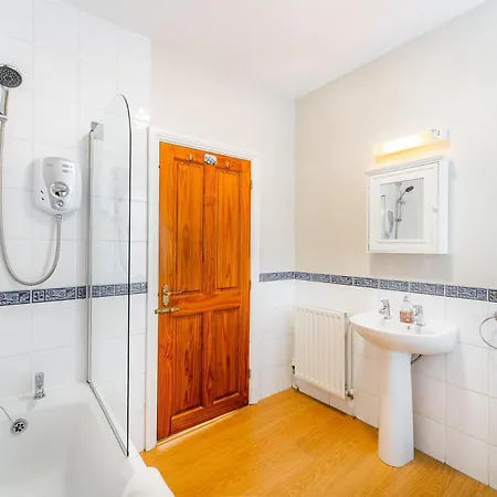 2 Bed In Oc-lr048